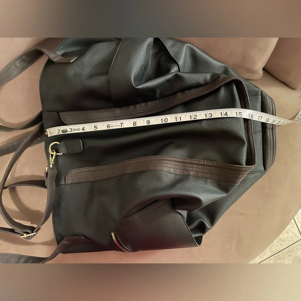 Badgley Mischka large weekender bag - Picture 6 of 7